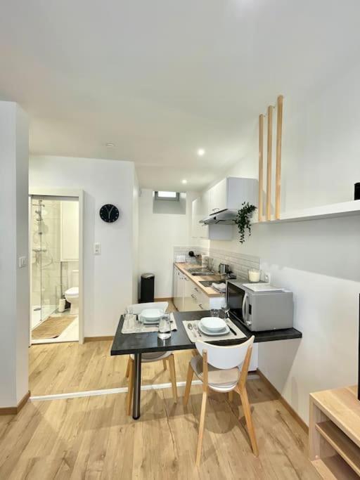 Hyper Centre Appartement Cosy Wifi Rodez Esterno foto